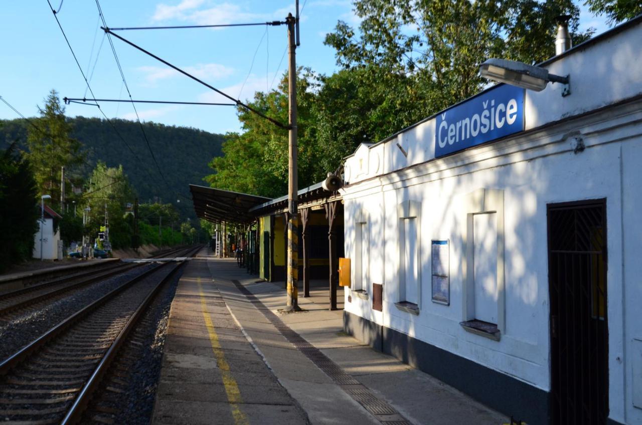 Stary Dum Hotel Cernosice Exterior photo