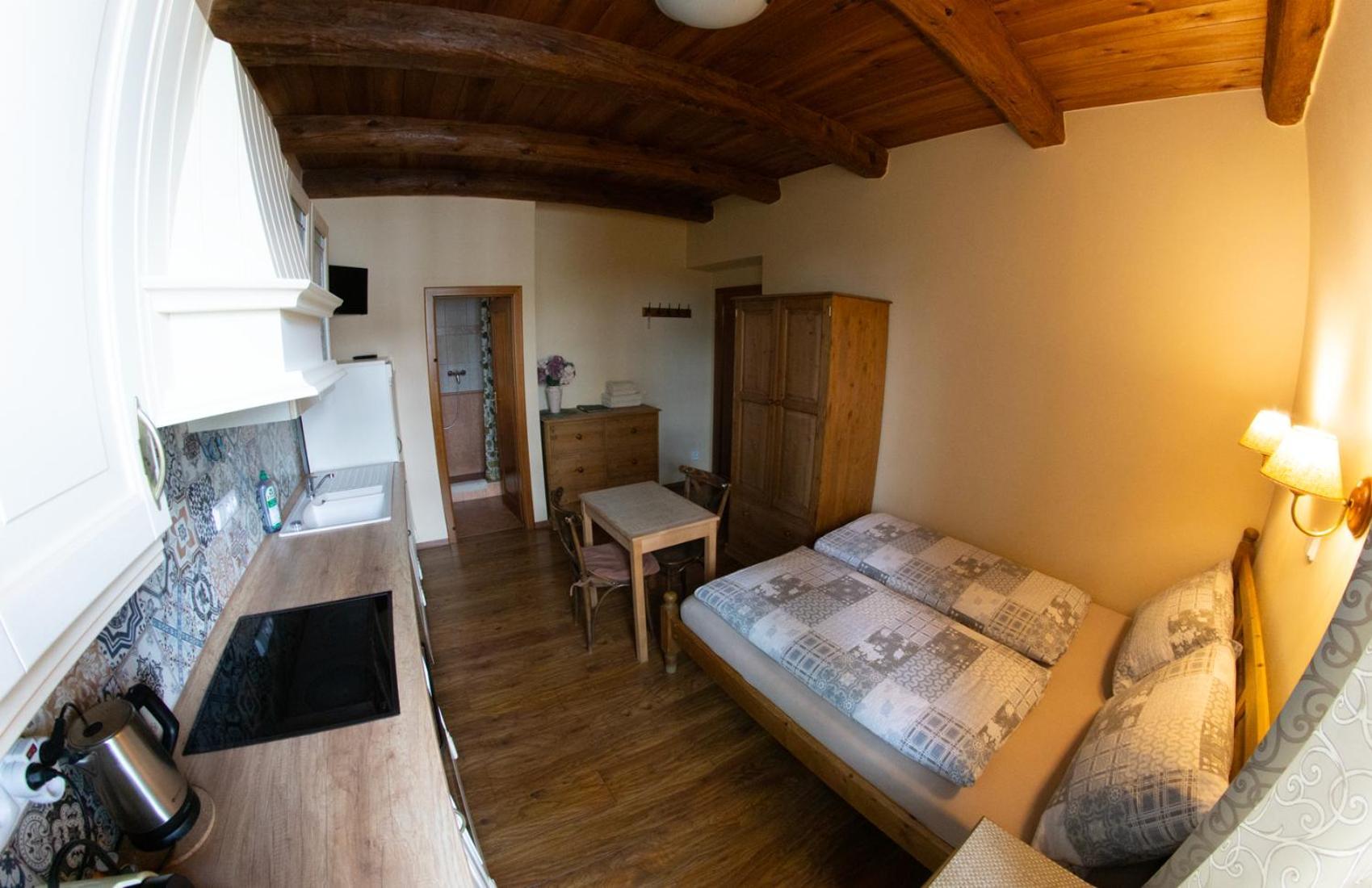 Stary Dum Hotel Cernosice Exterior photo